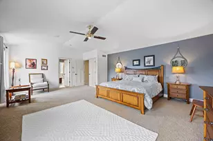 2020 Edgewood Ct, Chanhassen, MN 55317 - Photo 47