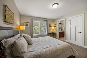 2020 Edgewood Ct, Chanhassen, MN 55317 - Photo 73