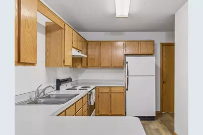 7893 Hemingway Avenue S, Cottage Grove, MN 55016 - Photo 17