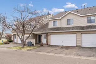 7893 Hemingway Ave S, Cottage Grove, MN 55016 - Photo 3