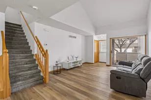 7893 Hemingway Ave S, Cottage Grove, MN 55016 - Photo 7