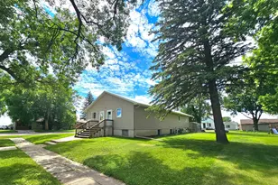 226 3rd Ave S, Brownton, MN 55312 - Photo 3