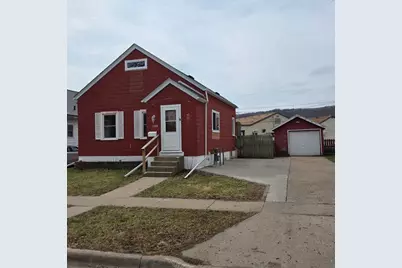 1123 Marian Street, Winona, MN 55987 - Photo 1