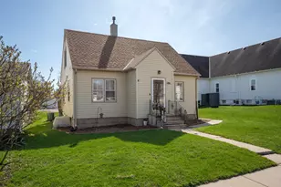 106 N 4th St, Goodhue, MN 55027 - Photo 1