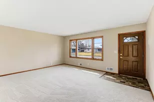 1455 Dixon Dr, Saint Paul Park, MN 55071 - Photo 5