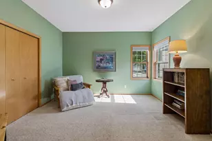 724 Gilfillan Ln, White Bear Township, MN 55127 - Photo 31