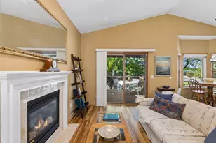 724 Gilfillan Ln, White Bear Township, MN 55127 - Photo 17