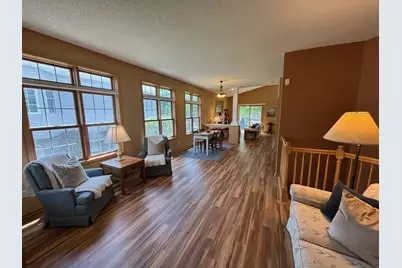 724 Gilfillan Lane, White Bear Township, MN 55127 - Photo 3