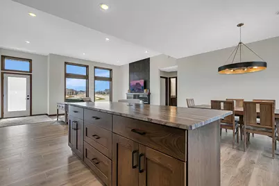 3401 Wildflower Road S, Saint Cloud, MN 56301 - Photo 5