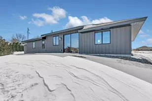 3401 Wildflower Road S, Saint Cloud, MN 56301 - Photo 17