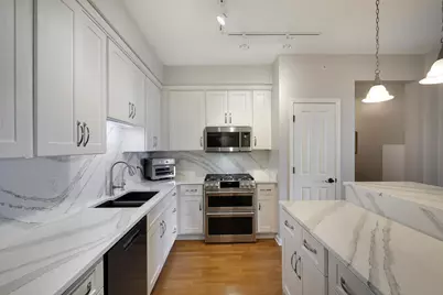 500 E Grant Street #707, Minneapolis, MN 55404 - Photo 17