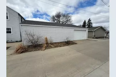 218 7th Avenue N, Wahpeton,  58075 - Photo 33