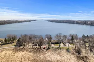 49097 Sportsmans Ln, Waterville, MN 56096 - Photo 3