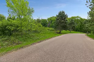 10 Sunnyside Ln, Sunfish Lake, MN 55118 - Photo 1