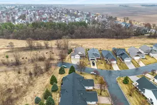 3529 S Pointe Dr, Hastings, MN 55033 - Photo 3