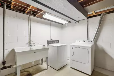 8409 32nd Place N, Crystal, MN 55427 - Photo 27