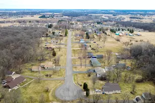 604 Hill St W, Saint Joseph, MN 56374 - Photo 33