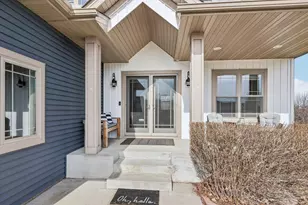 926 Bluff Heights Dr SE, Lonsdale, MN 55046 - Photo 3