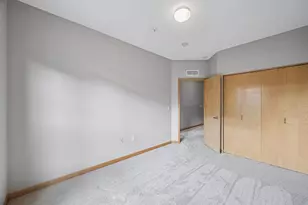820 Emerald St, Saint Paul, MN 55114 - Photo 19