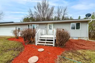 11841 W 250Th St, Belle Plaine, MN 56011 - Photo 7