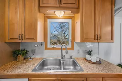 7027 Newton Avenue S, Richfield, MN 55423 - Photo 9