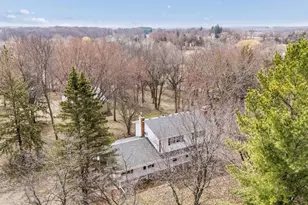 6325 Wood Hill Ln, Maple Plain, MN 55359 - Photo 3