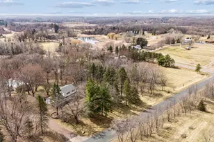 6325 Wood Hill Ln, Maple Plain, MN 55359 - Photo 7