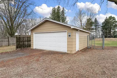22383 570th Avenue, Austin, MN 55912 - Photo 5