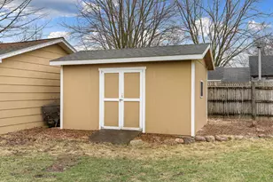 22383 570th Ave, Austin, MN 55912 - Photo 11