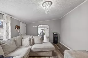 2695 Alissa Ln, Maplewood, MN 55119 - Photo 7