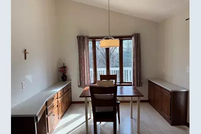 2235 Baihly Hills Drive SW, Rochester, MN 55902 - Photo 17