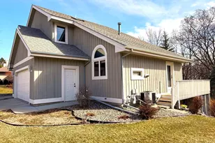 2235 Baihly Hills Dr SW, Rochester, MN 55902 - Photo 35