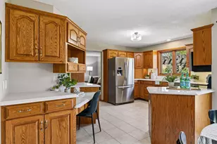 9226 Telford Bay, Brooklyn Park, MN 55443 - Photo 3