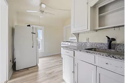 1070 21st Avenue SE, Minneapolis, MN 55414 - Photo 9