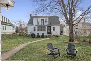 217 N Ash St, Chaska, MN 55318 - Photo 29