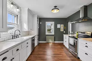 217 N Ash St, Chaska, MN 55318 - Photo 7