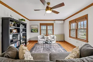 217 N Ash St, Chaska, MN 55318 - Photo 3