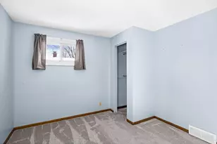 540 W Redwing St, Duluth, MN 55803 - Photo 25