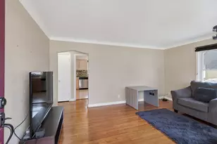 1736 Montana Ave E, Saint Paul, MN 55106 - Photo 3