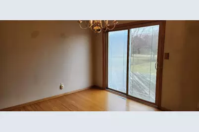 1306 Crestview Road, Albert Lea, MN 56007 - Photo 9