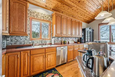 24560 Cedar Point Road, New Prague, MN 56071 - Photo 11