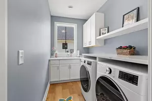 25460 Park Ln, Excelsior, MN 55331 - Photo 23