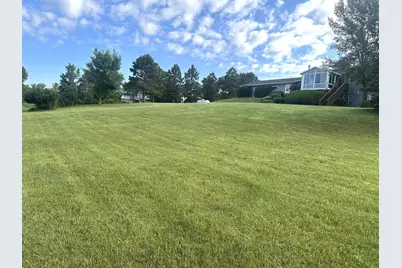 6049 Rolling Hills Drive SW, Montevideo, MN 56265 - Photo 3