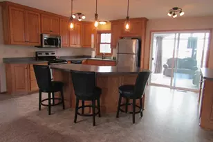 6049 Rolling Hills Dr SW, Montevideo, MN 56265 - Photo 9