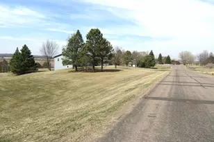 6049 Rolling Hills Dr SW, Montevideo, MN 56265 - Photo 7