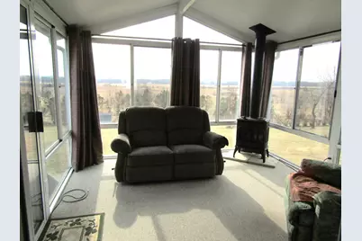 6049 Rolling Hills Drive SW, Montevideo, MN 56265 - Photo 5