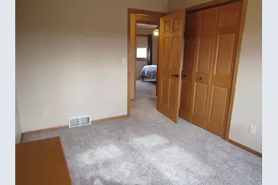 6049 Rolling Hills Drive SW, Montevideo, MN 56265 - Photo 37