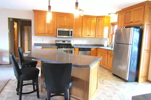 6049 Rolling Hills Dr SW, Montevideo, MN 56265 - Photo 11
