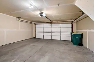 2892 Clover Ridge Dr, Chaska, MN 55318 - Photo 17