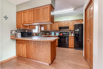 517 Springen Avenue, Fergus Falls, MN 56537 - Photo 23